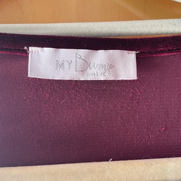 Maternity velvet soft stretchy dress - Picture 2 of 4